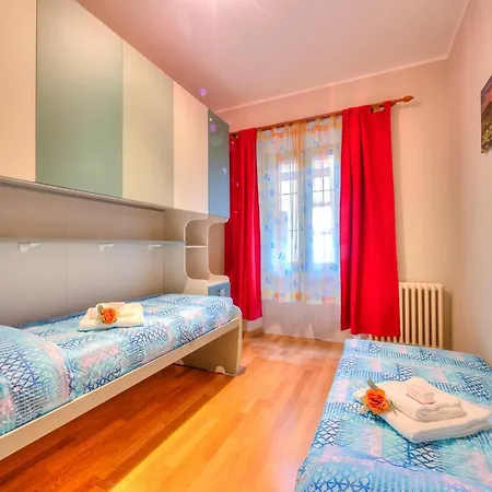 Anita Fitness Retreat - Happy