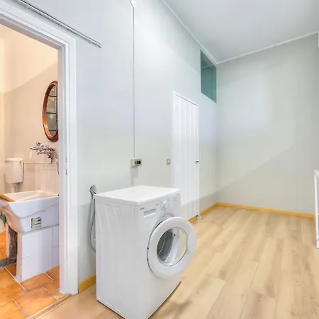 Anita Lake, 2br Retreat W/ Shared Pool And Gym - Happy Nyaraló