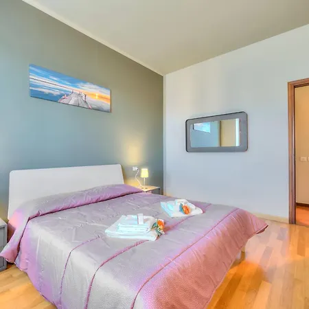 Anita Lake, 2br Retreat W/ Shared Pool And Gym - Happy * Gemonio