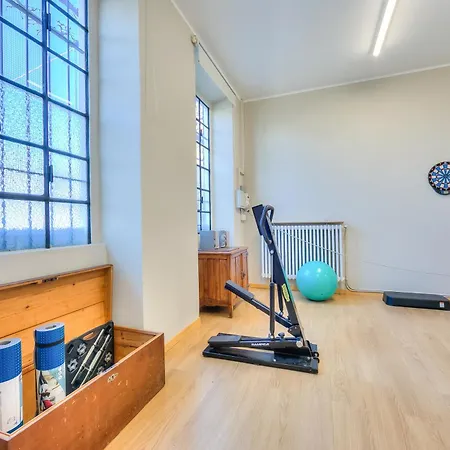Anita Lake, 2br Retreat W/ Shared Pool And Gym - Happy