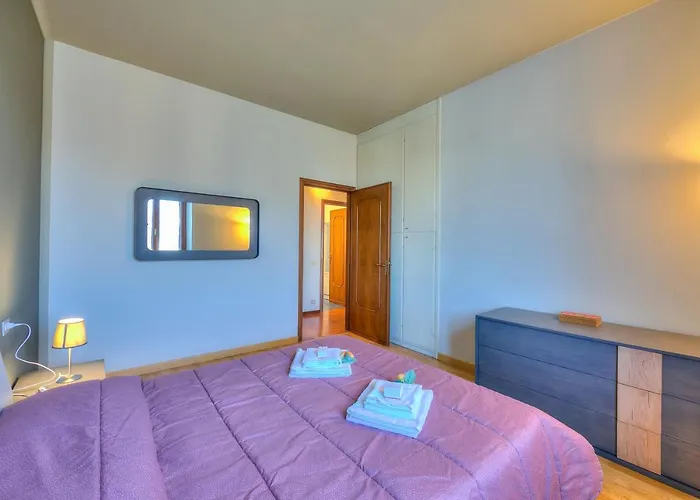 Anita Fitness Retreat - Happy *